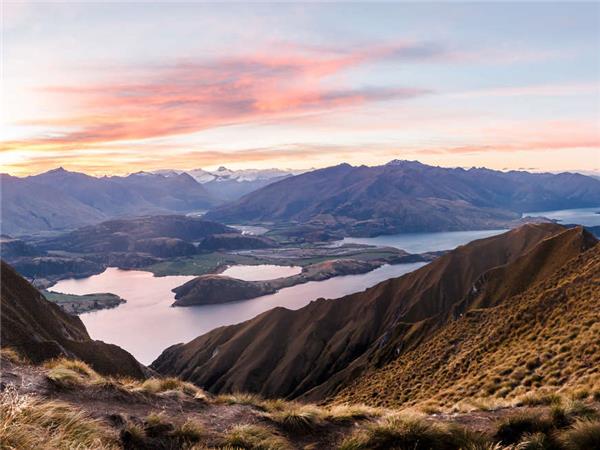 New Zealand walking holiday, small group