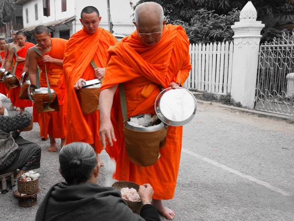 Laos cycling tour, Vientiane to Luang Prabang