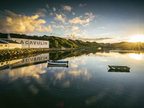 Whisky and wildlife sailing holiday in Scotland