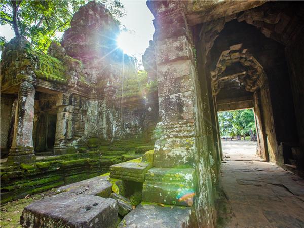 Cambodia small group tour, a food adventure