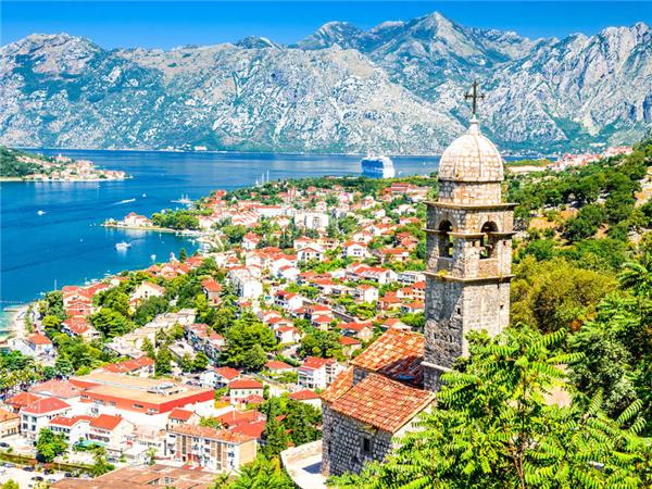 Balkans small group tour