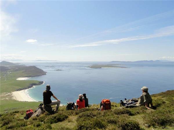 Walking in Outer Hebrides the Isle of Skye Responsible Travel