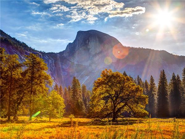 Walking holiday in Yosemite National Park