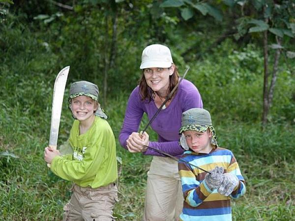 Borneo family volunteering holiday