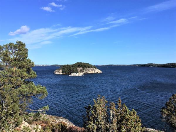 Stockholm archipelago walking holiday