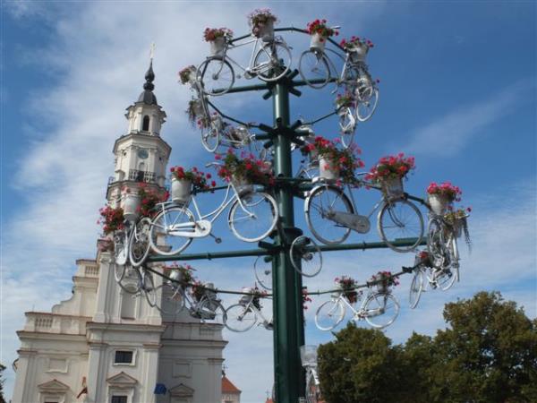 Tallinn to Vilnius cycling tour