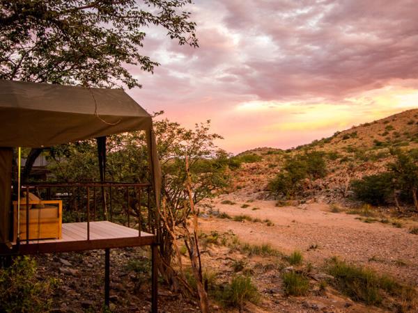 Namibia tours under canvas, small group safari