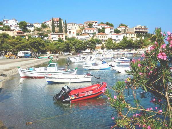 Greece cycling holiday, archaeology tour