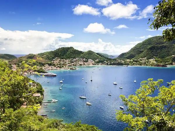 Antigua to Dominican Republic sailing holiday