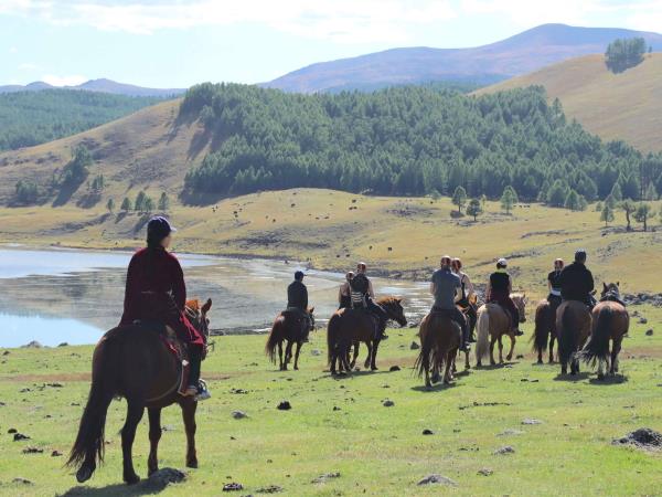 Mongolia nomad horse riding holiday