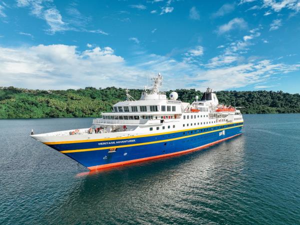 Melanesia small ship cruise