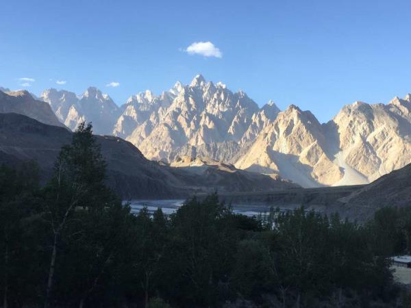 Hunza Yoga retreat in Pakistan