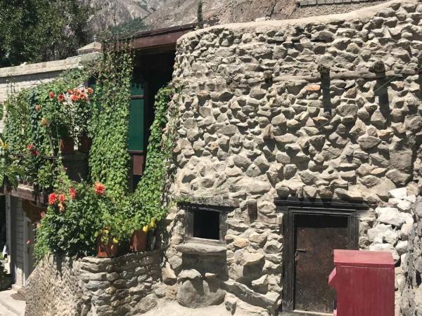 Hunza Yoga retreat in Pakistan